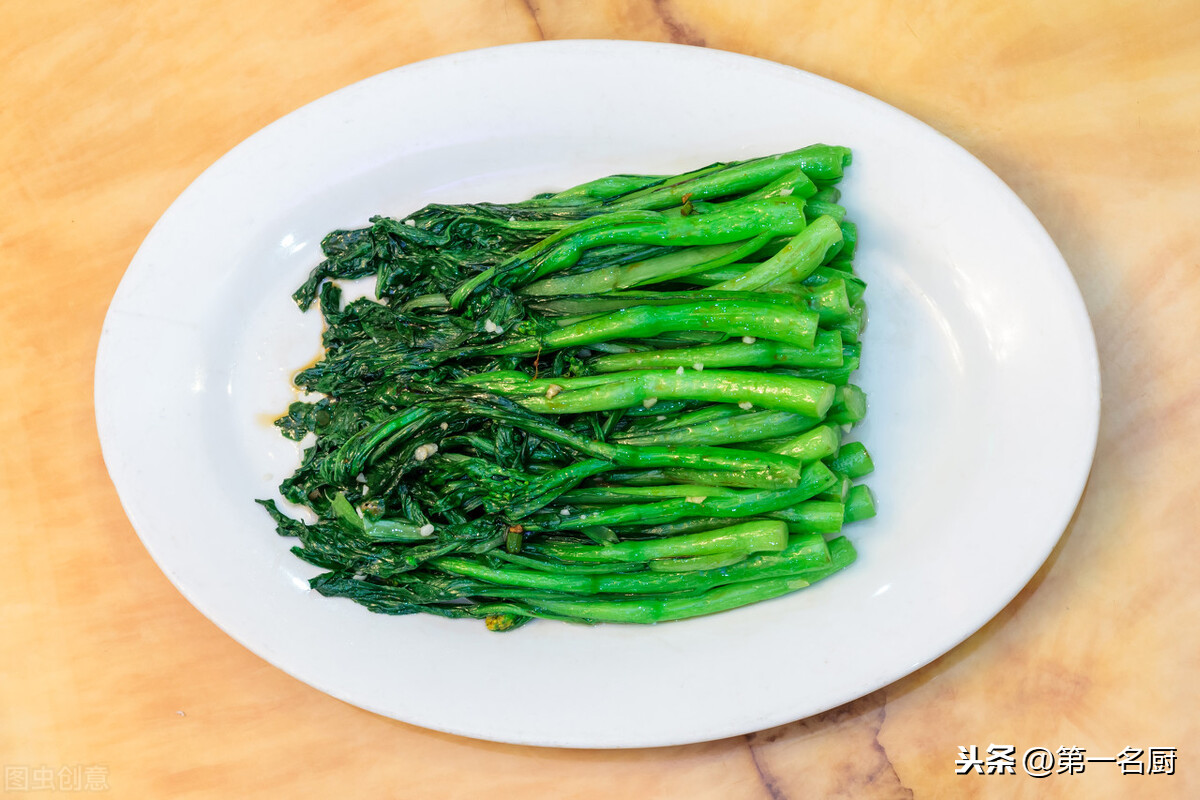 菜心怎么炒好吃又简单 ？蚝油菜心这样做最地道